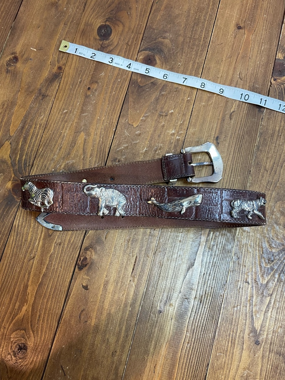 Honest by Brighton leather belt with silvertone animals size 26